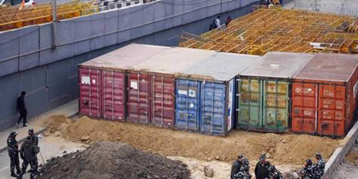 एक बार फिर लंबे आंदोलन के लिए कमर कस ली है किसानों ने